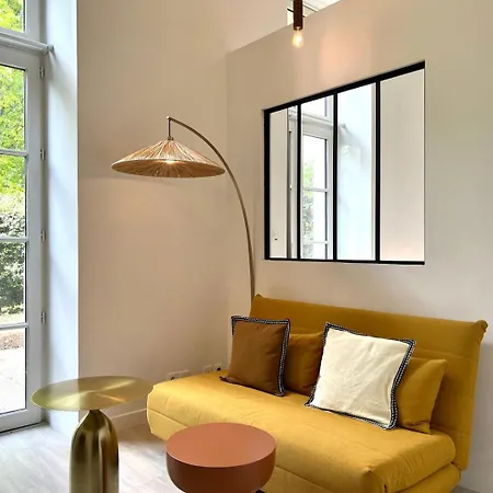 Le Clos Demoiselles Apartmán Poitiers